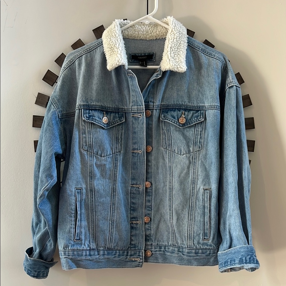 🌝Forever 21 vintage Light Blue Denim Jacket
